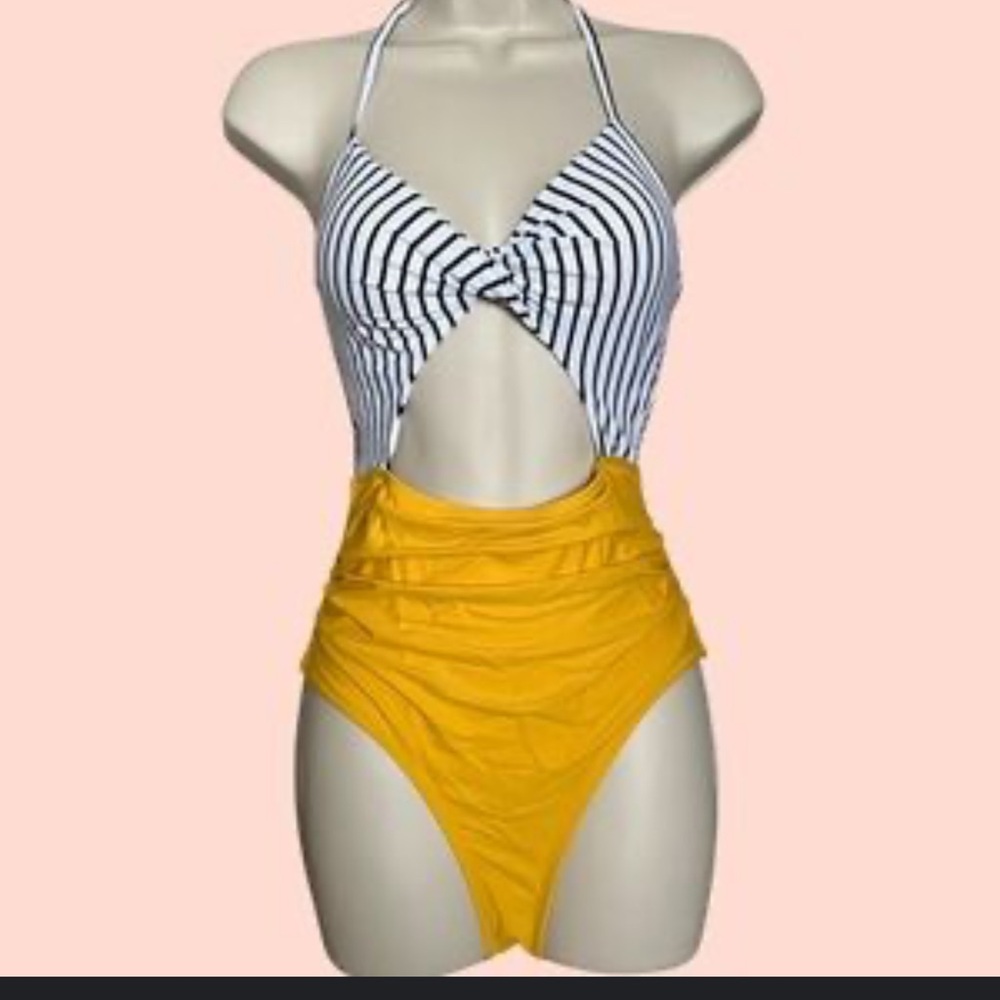 Cupshe Yellow and White Striped Swimsuit Size Medium - Picture 6 of 8